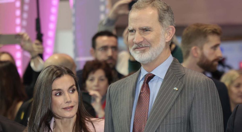 El look más viajero de Letizia